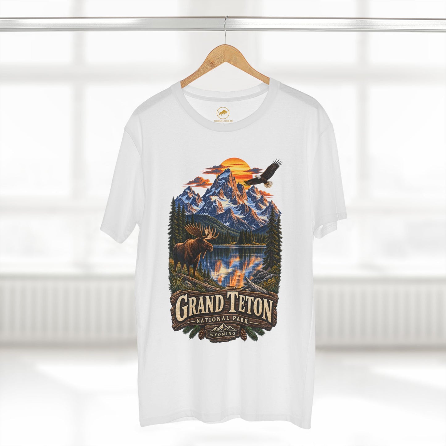Grand Teton National Park Shirt, Wyoming Moose Mountain Graphic Tee, Rocky Mountain Wildlife T-Shirt, Vintage Outdoor Adventure Gift.