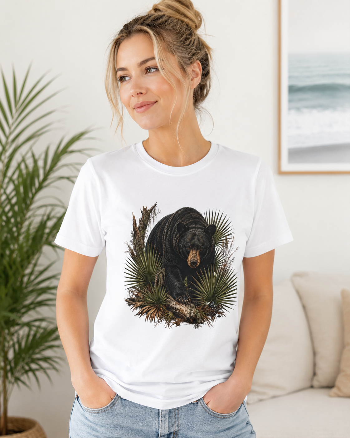 Florida Black Bear Shirt, Saw Palmetto Wildlife Tee, Premium Florida Nature Graphic T-Shirt, Bear Lover Outdoor Gift.