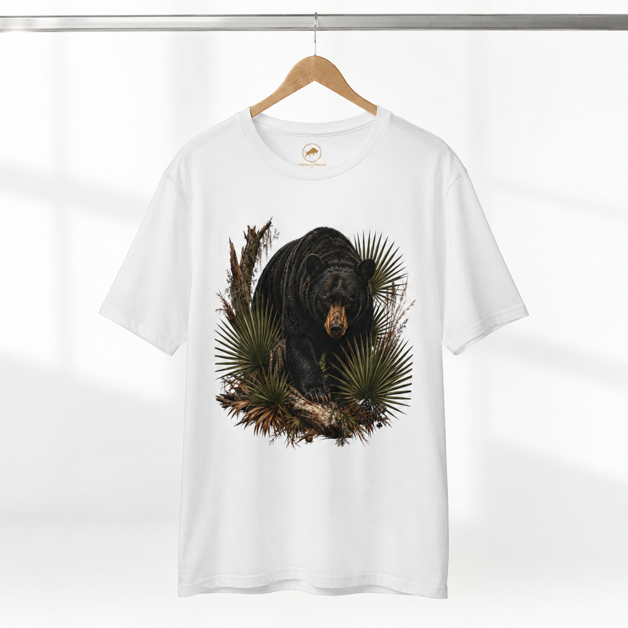 Florida Black Bear Shirt, Saw Palmetto Wildlife Tee, Premium Florida Nature Graphic T-Shirt, Bear Lover Outdoor Gift.