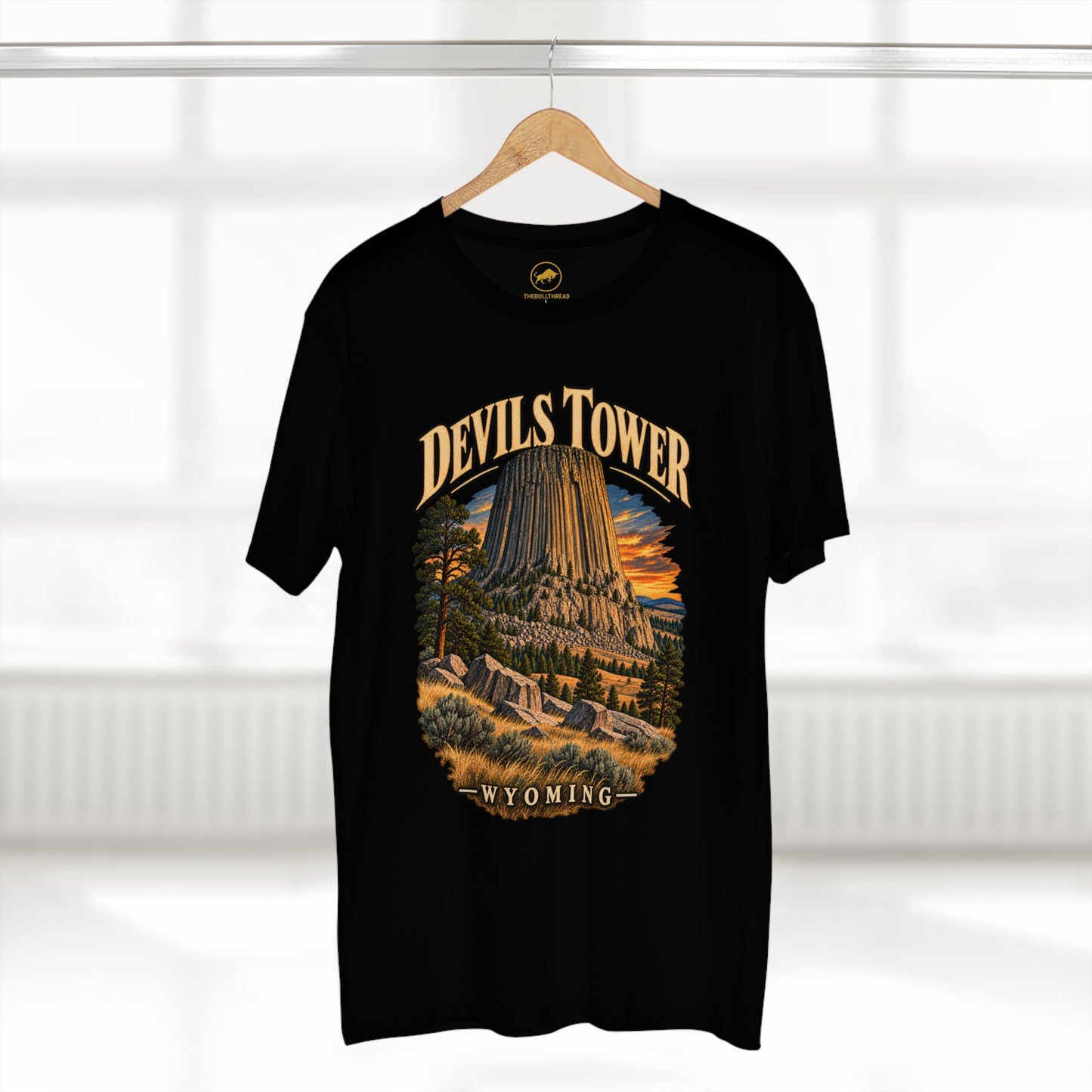 Devils Tower Wyoming T-Shirt, Vintage National Monument Graphic Tee.