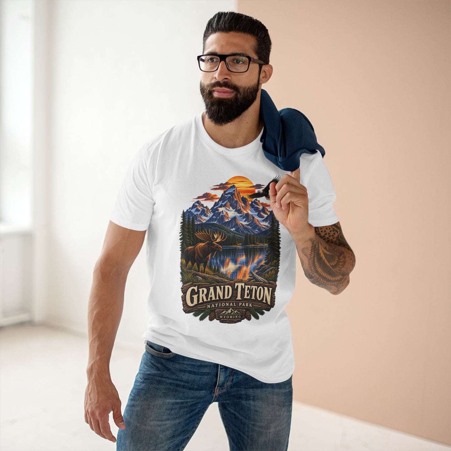 Grand Teton National Park Shirt, Wyoming Moose Mountain Graphic Tee, Rocky Mountain Wildlife T-Shirt, Vintage Outdoor Adventure Gift.